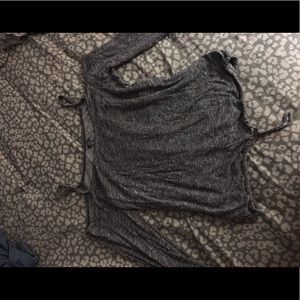 Cold shoulder long sleeve